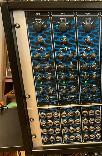 Technosaurus-Selector